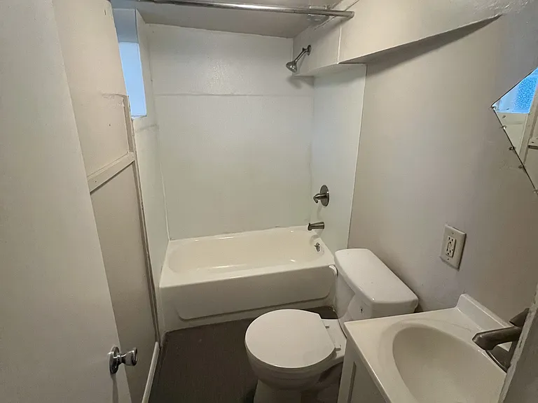 1036 Jessie St #1 — Photo 6