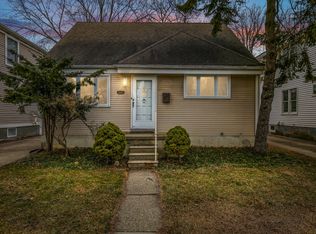 1267 Webster St, Birmingham, MI 48009