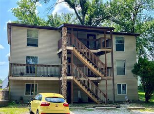 101 Service St, Swansea, IL 62226