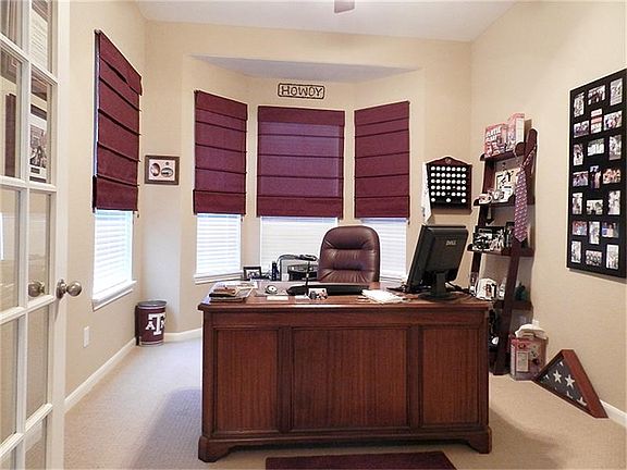  The study / office is to the left of the foyer.