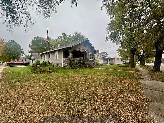 4th image of 403 S Vine St