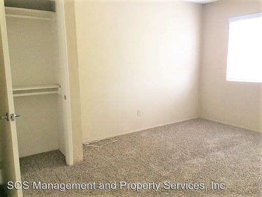 2nd image of 848 Narwhal St