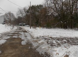 Silver St, Cassopolis, MI 49031