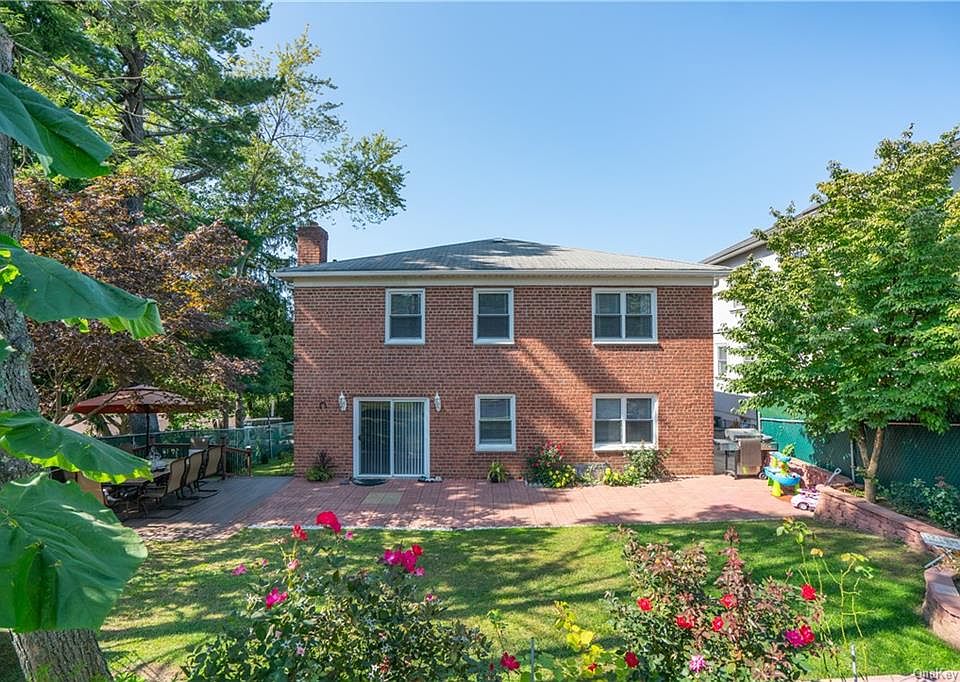 22 Ave, Yonkers, NY 10701 Zillow