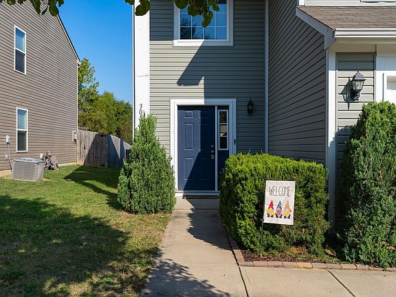 4th image of 3098 Chivalry Dr