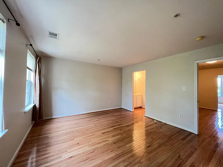 13027 Town Commons Dr — Photo 26