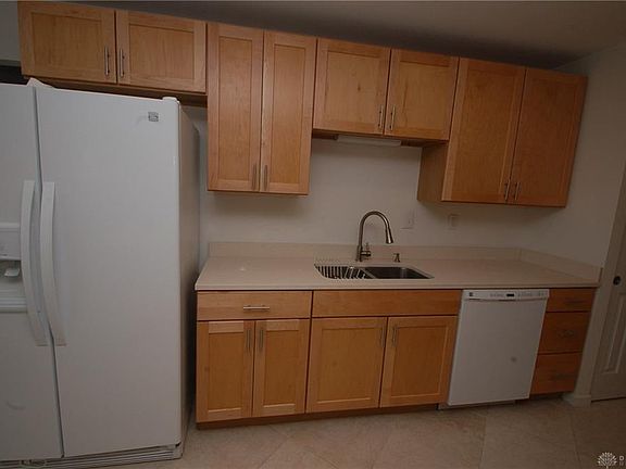 5th image of 428 Carlwood Dr