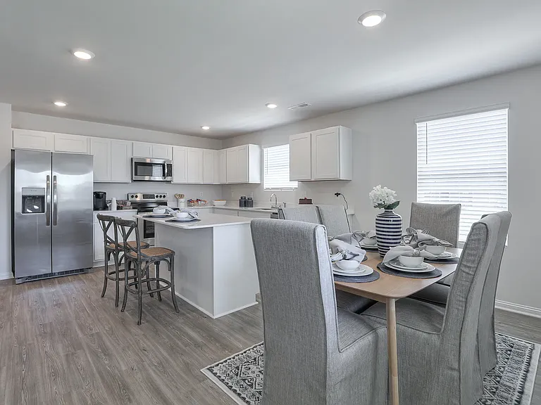 369 Standard Ave — Photo 8