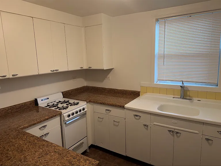 9 S Lancaster Ave — Photo 5