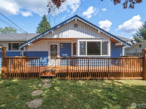 3rd image of 8527 9th Avenue SE
