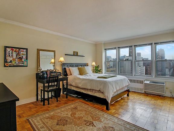 4th image of 155 E 38th St APT 17G