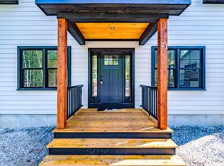 21 Cobblestone Farm Rd, Bethel, ME 04217