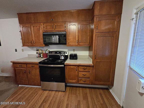 4th image of 65 D Dorchester Drive