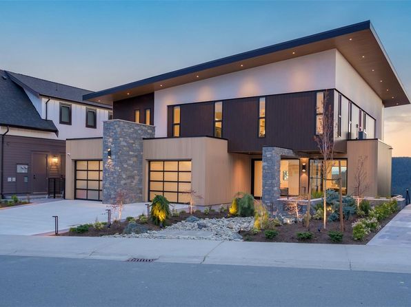 2029 Pinehurst Ter, Langford, BC V9B 3S3