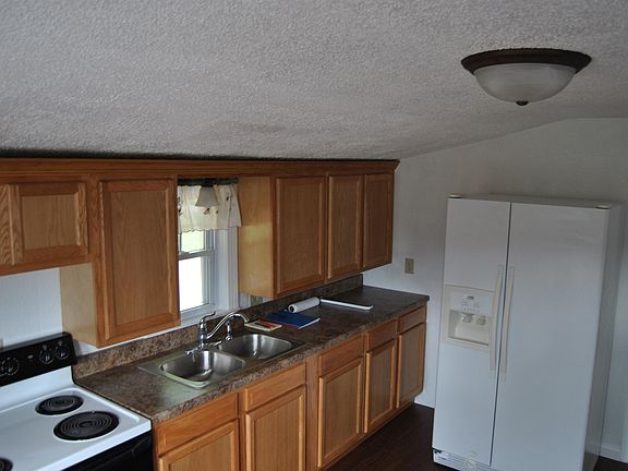 5th image of 3011 Carrollton Rd