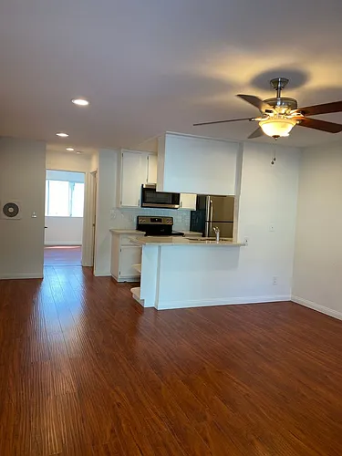 Floor plan 211