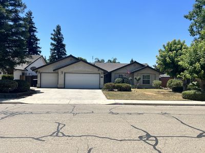 2817 W Elowin Court, Visalia, CA, 93291