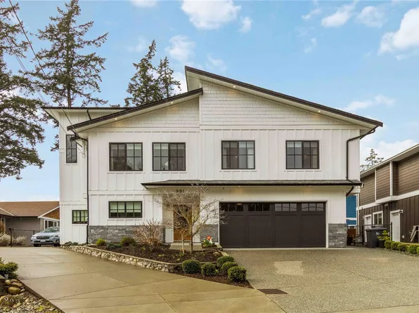 991 Springhill Rd, Langford, BC V9B 4K4