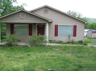 709 Ridgeview Dr, Clinton, TN 37716