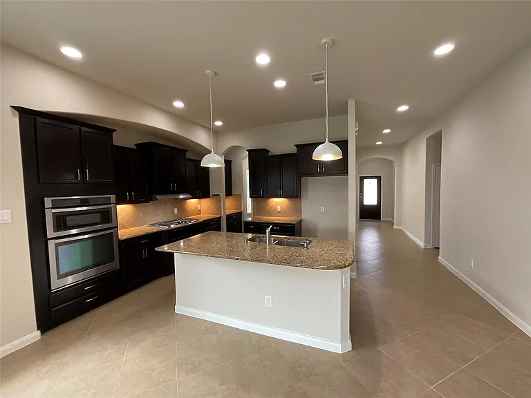 10022 Western Pine Trl — Photo 8