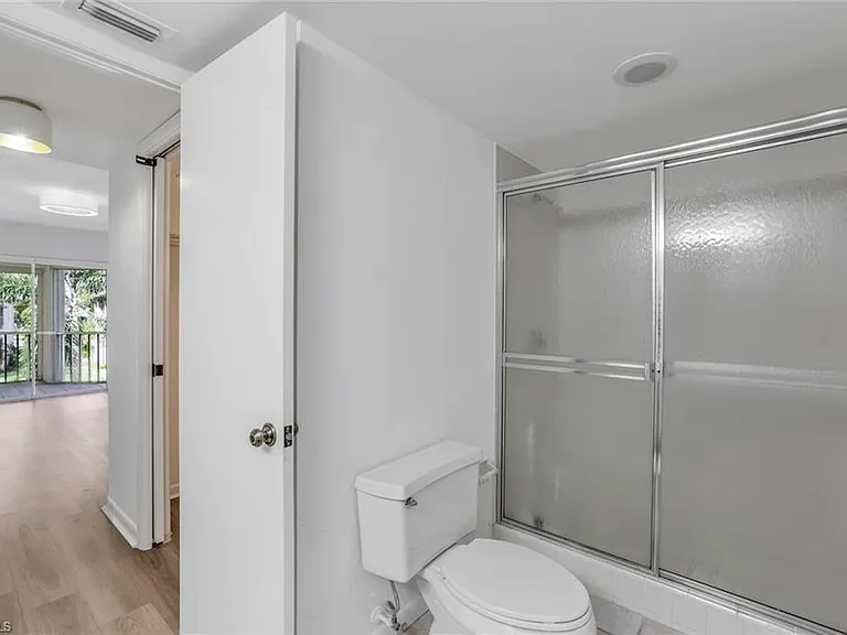 3200 Binnacle Dr #B4 — Photo 17