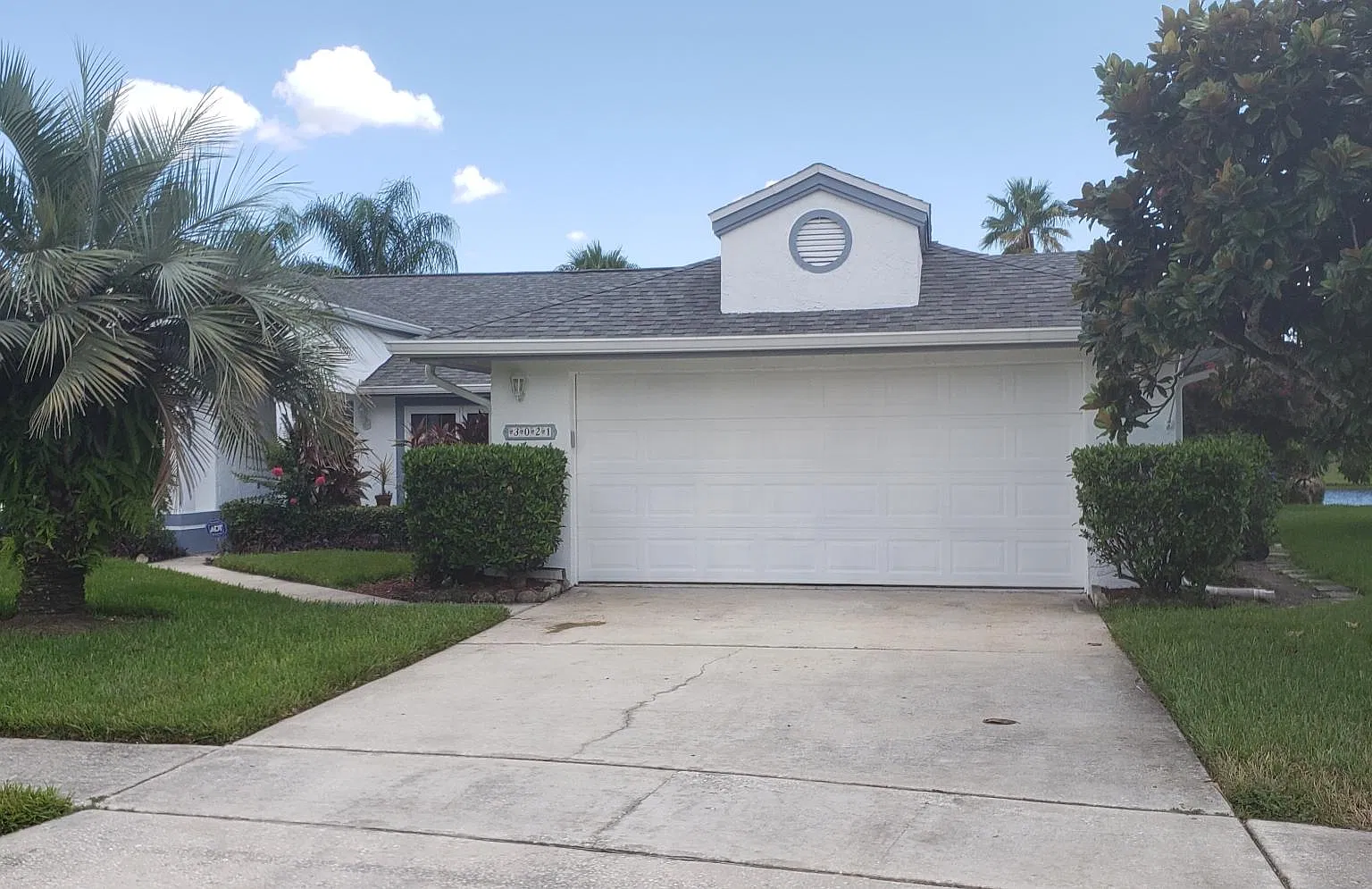 4 bed, 2026 sqft, $3,000 — Photo 1