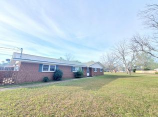94 Wells Ave, Daleville, AL 36322
