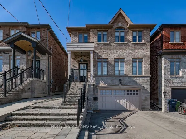 100 Falstaff Ave, North York, ON M6L 2E4