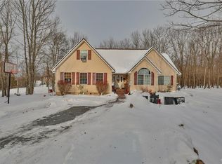 57 Red Ridge Trl, Albrightsville, PA 18210