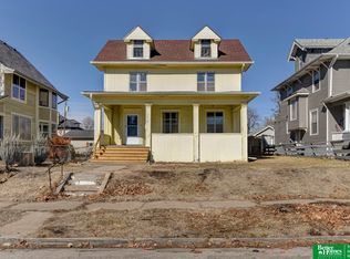 1916 Lothrop St, Omaha, NE 68110