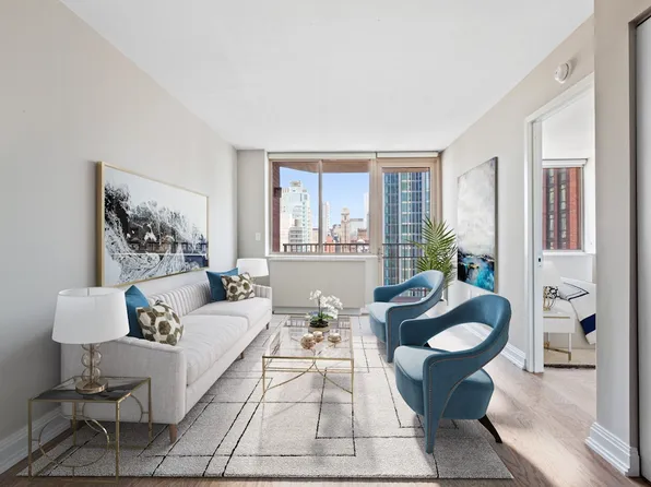 10 East 29th Street image 2 of 31