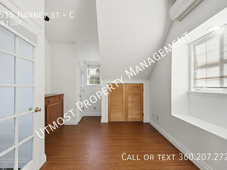 2515 Harney St #C — Photo 5
