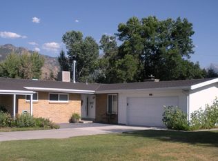 1926 E Moor Mont Dr, Holladay, UT 84117