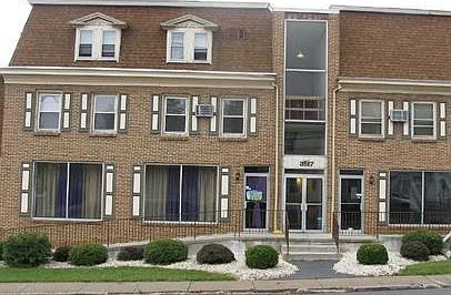 1st image of 3517 Walnut St #2