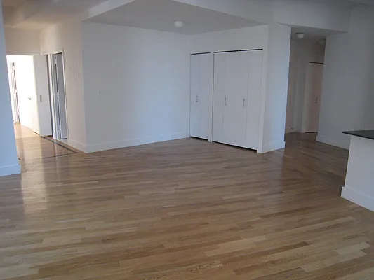 Rented by Nest Seekers International | media 14