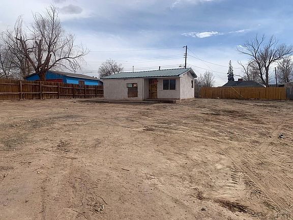 4th image of 804 E 14th St
