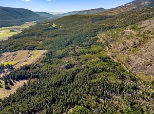 3221 Edes Rd, Columbia Shuswap, BC V1E 3E9