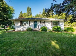 2508 Mont Claire Rd, Eau Claire, WI 54703