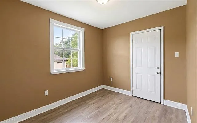 5119 Painters St — Photo 4