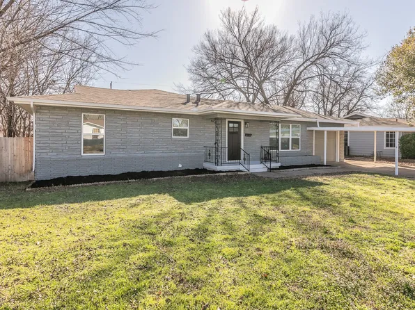 5216 Palmer Dr, Haltom City, TX 76117