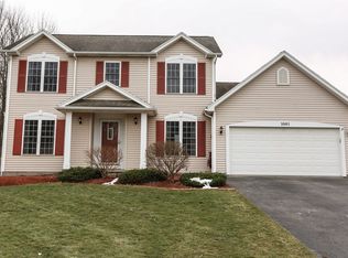 1001 Hard Rock Rd, Webster, NY 14580