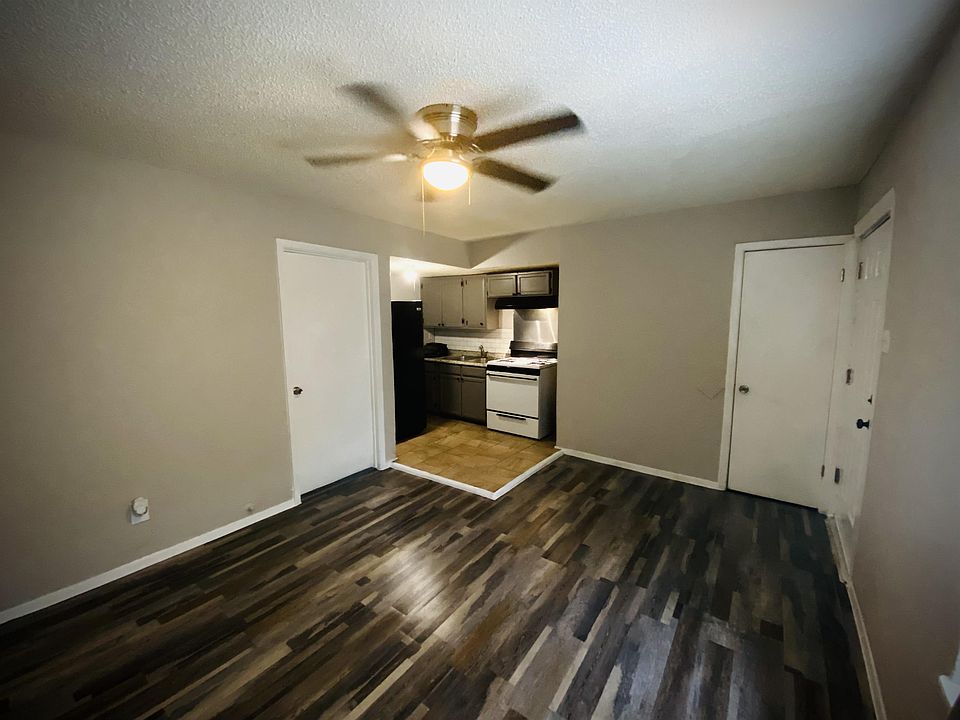 1st image of 235 Kelsey Ave APT 4