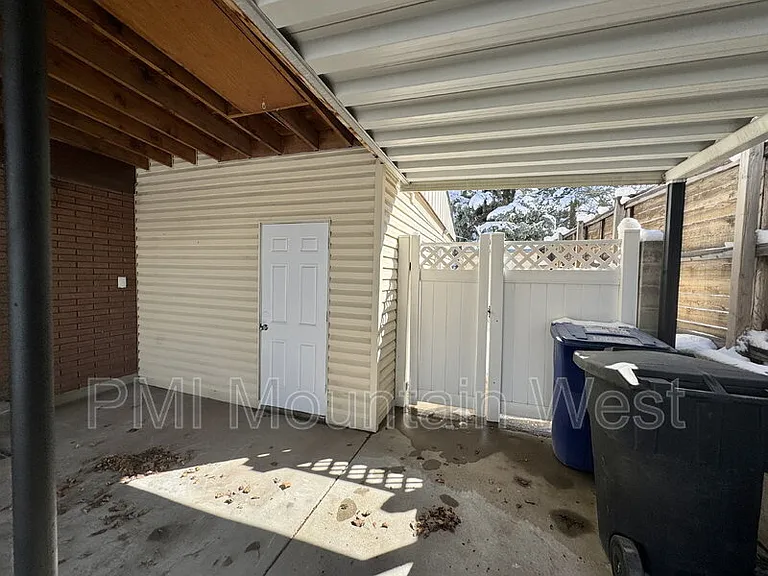 7115 S 2155 E — Photo 30