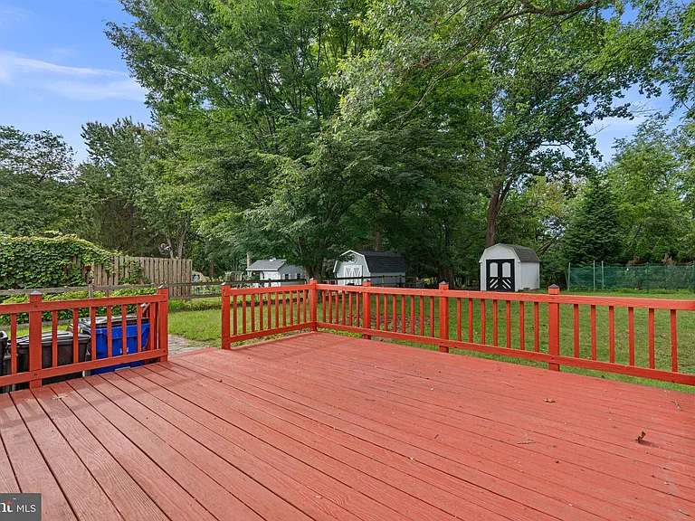 8428 Braddock Way — Photo 39
