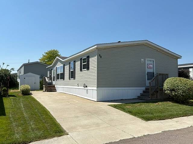 1st image of 56 Bobolink St