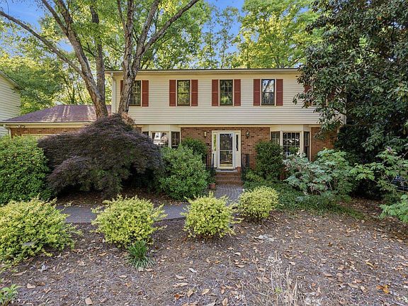 2nd image of 409 Hudson Farm Rd