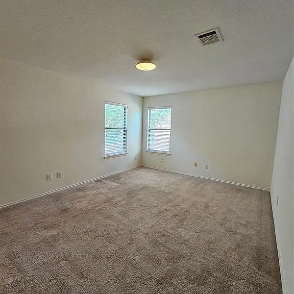 7020 Doyal Dr — Photo 7