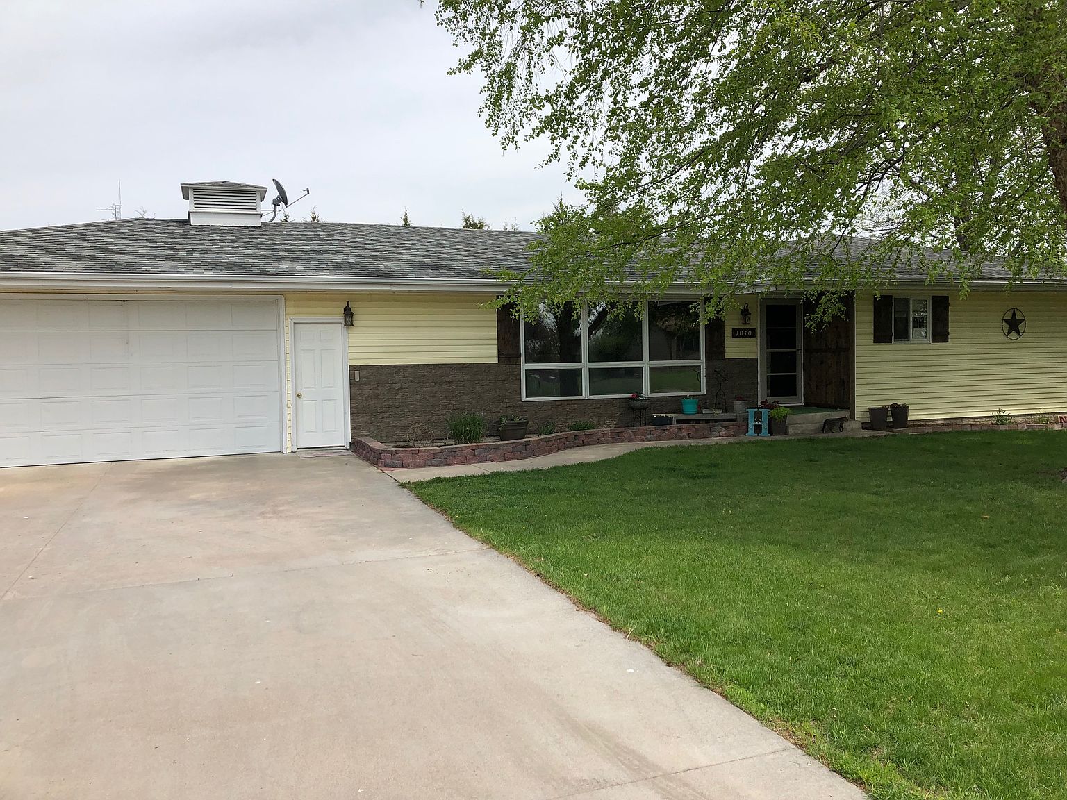 1040 N Franklin St, Red Cloud, NE 68970 Zillow