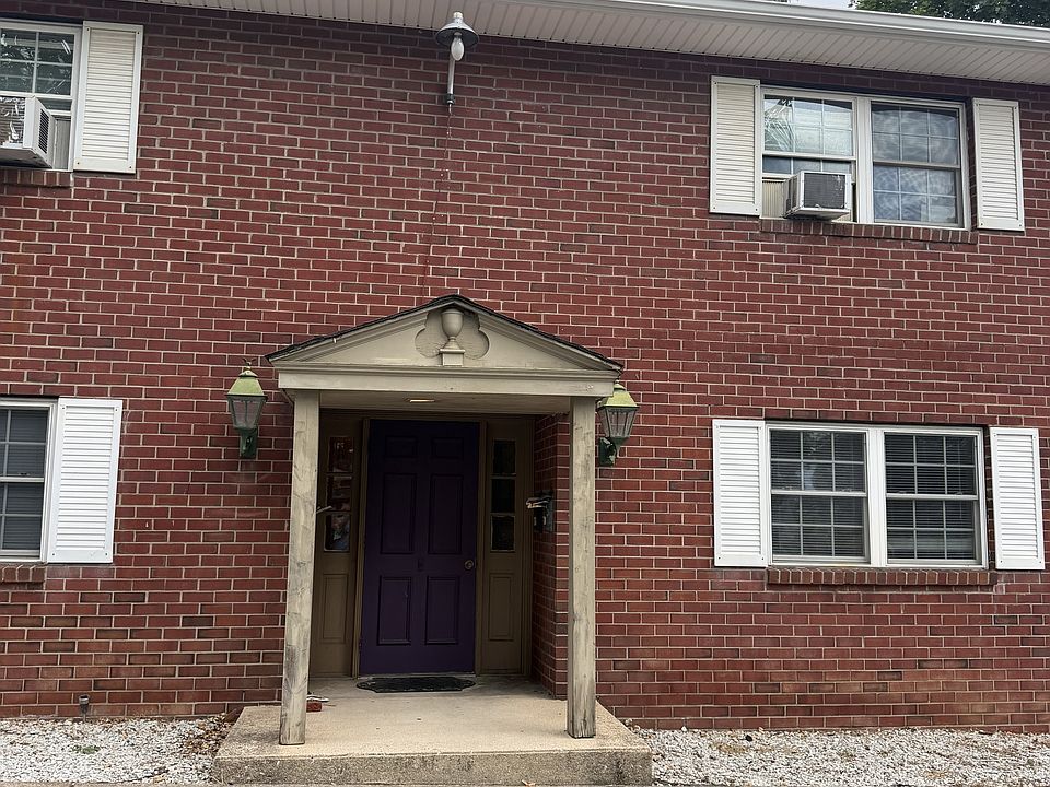1st image of 537 N Hanover St APT 8