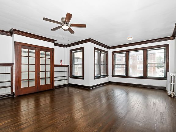 4th image of 11008-10 S Vernon Ave #3S